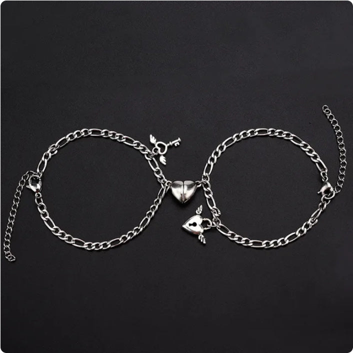L’Attraction Bracelet